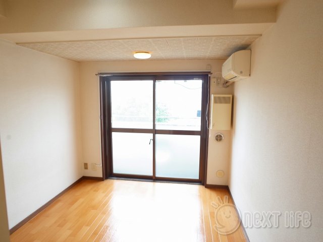 居室・リビング　レオプラザ