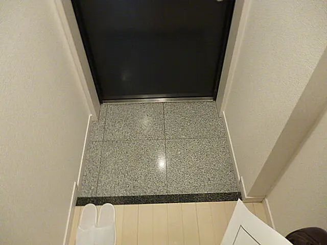 玄関　明るい玄関です