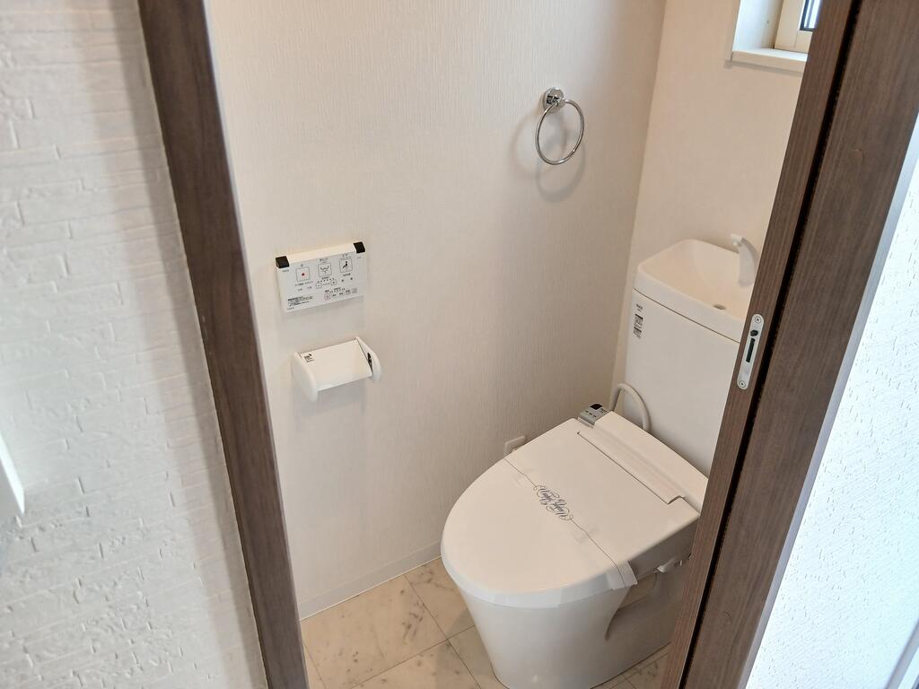 トイレ　※別号室