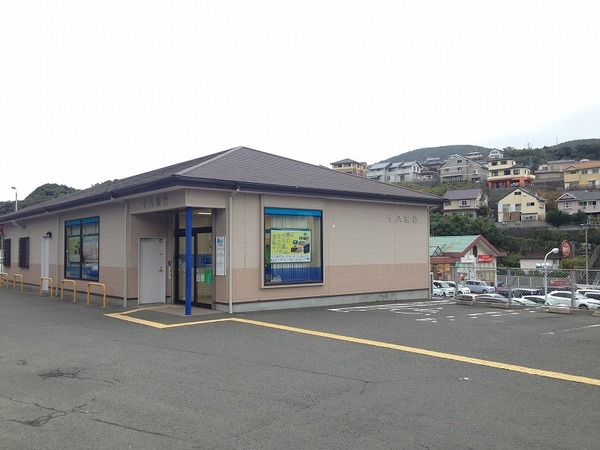 銀行　十八親和銀行小江原出張所（銀行）まで1221m