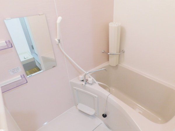 バス・シャワールーム　バスルーム