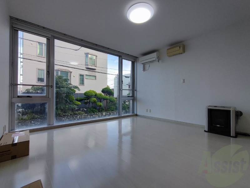 居室・リビング　広くてキレイなＬＤＫが広がっていて、充実した生活が送れそう。