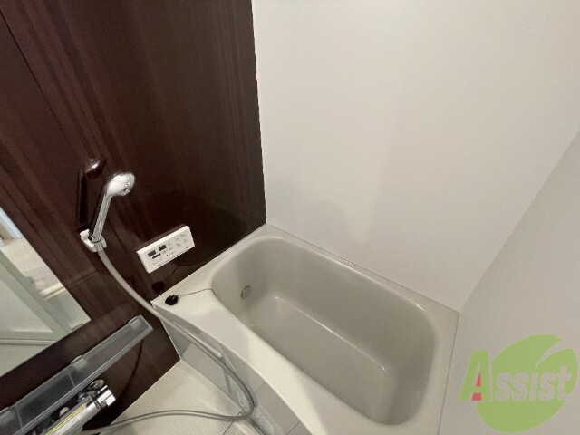 バス・シャワールーム　疲れた一日はお風呂でゆっくりしたいものですね。