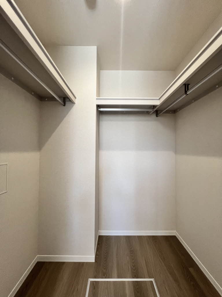収納　ウォークインクローゼット♪