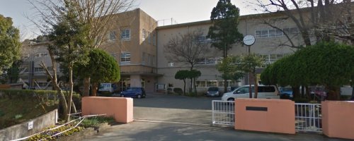 小学校　長崎市立西町小学校（小学校）まで1390m