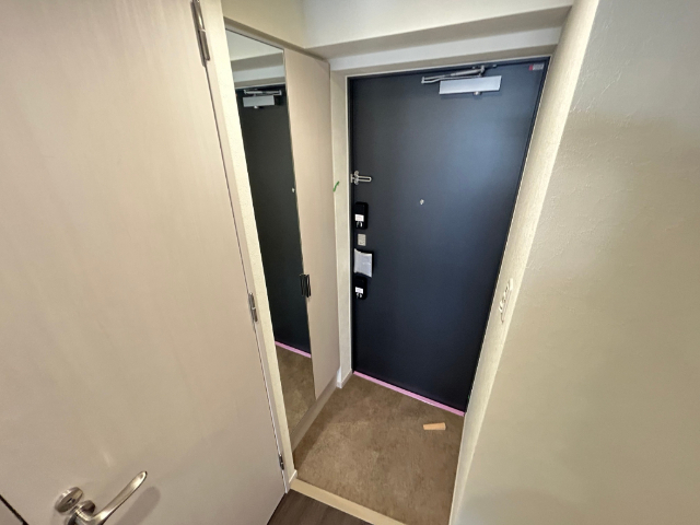 玄関　新築の為同間取りの他の階の写真です。