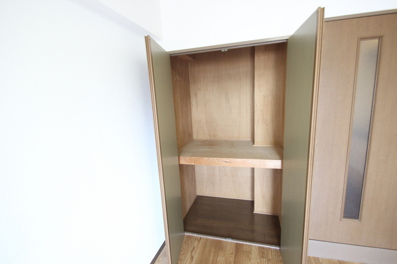 収納　※別部屋の写真です