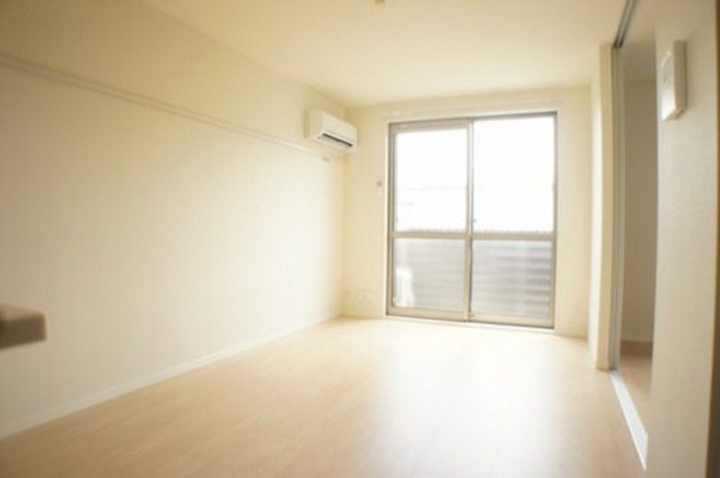 居室・リビング　図面と現状に相違がある場合には現状を優先