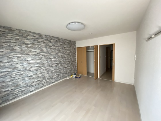 居室・リビング　※他号室の写真です。