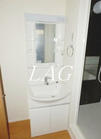 洗面設備　洗面台です。