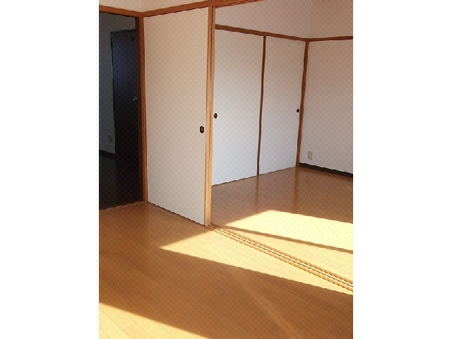 居室・リビング　洋室から