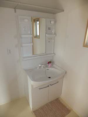 洗面設備　洗面所