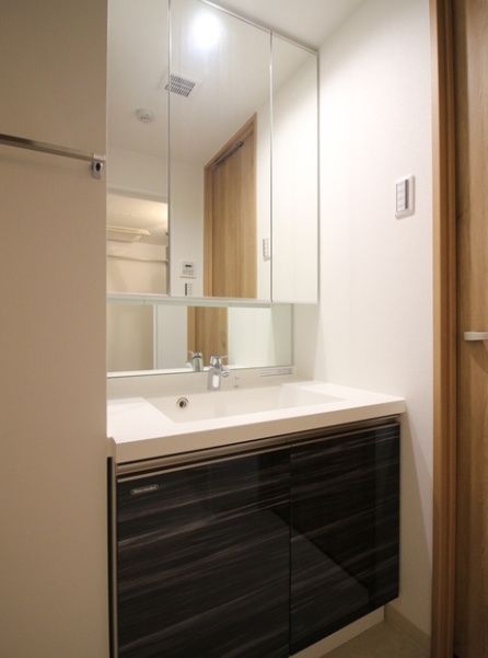 洗面設備　☆嬉しい独立洗面台☆