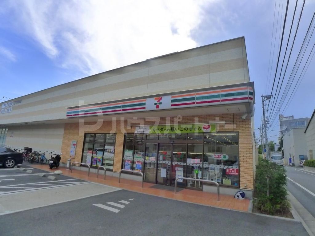コンビニ　セブンイレブン江戸川区役所北店（コンビニ）まで70m