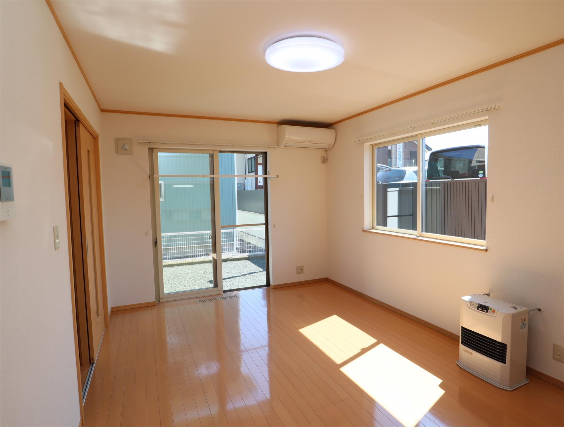 居室・リビング　リビング