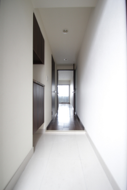 玄関　※別室の参考写真です。