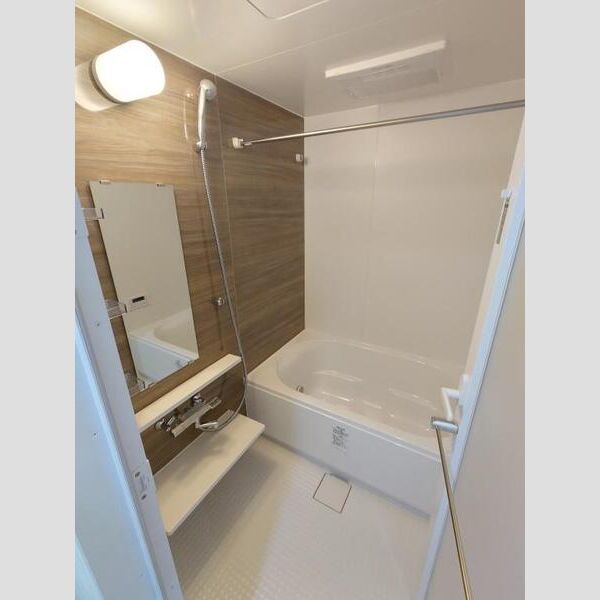 バス・シャワールーム　同一タイプです。