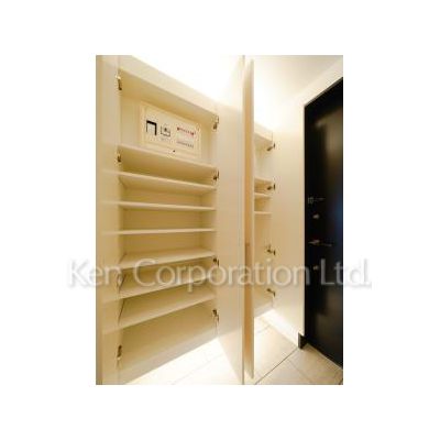 収納　同タイプ47階のお部屋を撮影。仕様が異なることがあります。