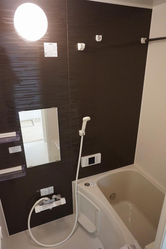 バス・シャワールーム　バス