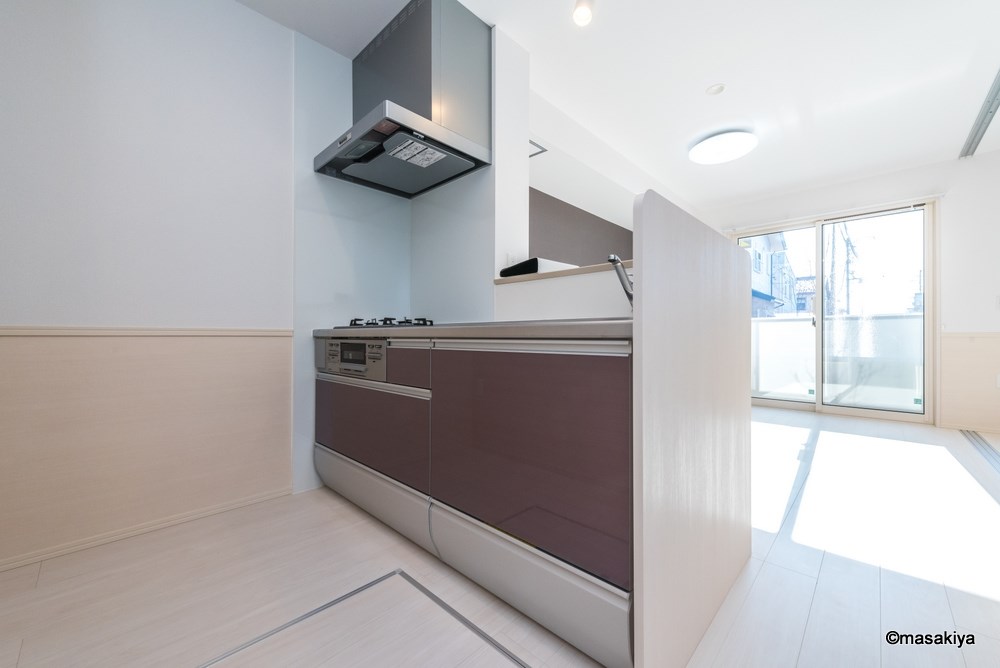 キッチン　カウンターキッチン　ビルトインコンロ付
