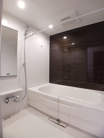 バス・シャワールーム　きれいなお風呂です