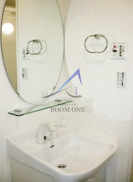 洗面設備　洗面台です。