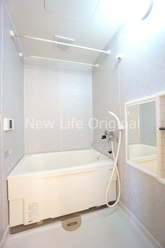 バス・シャワールーム　☆キレイなお風呂で１日の疲れをリフレッシュ☆