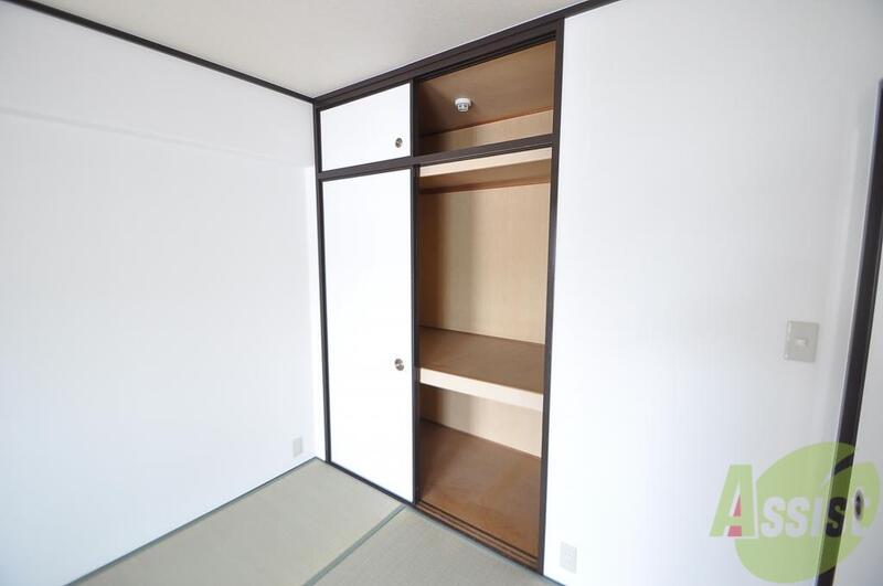 収納　各所に収納があるので、お部屋がすっきり片付きますね。