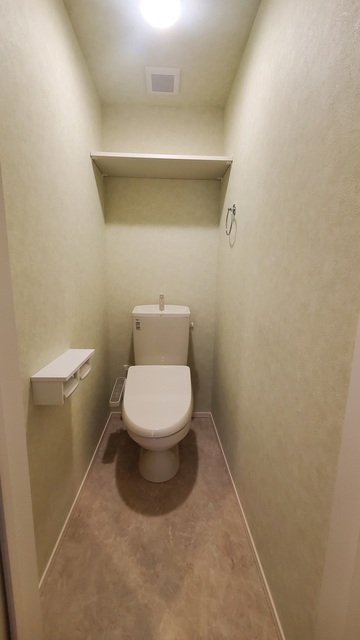 トイレ　ウォシュレット完備のトイレ