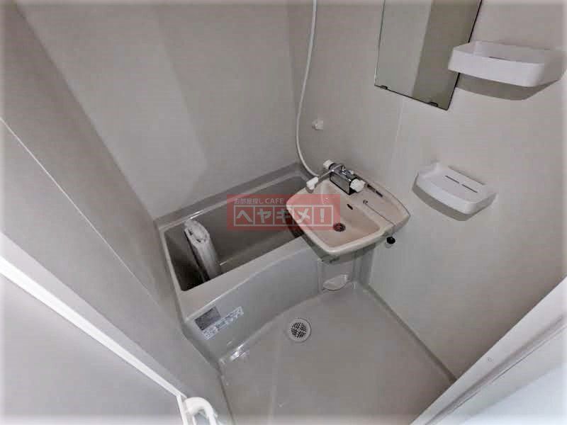 バス・シャワールーム　バス