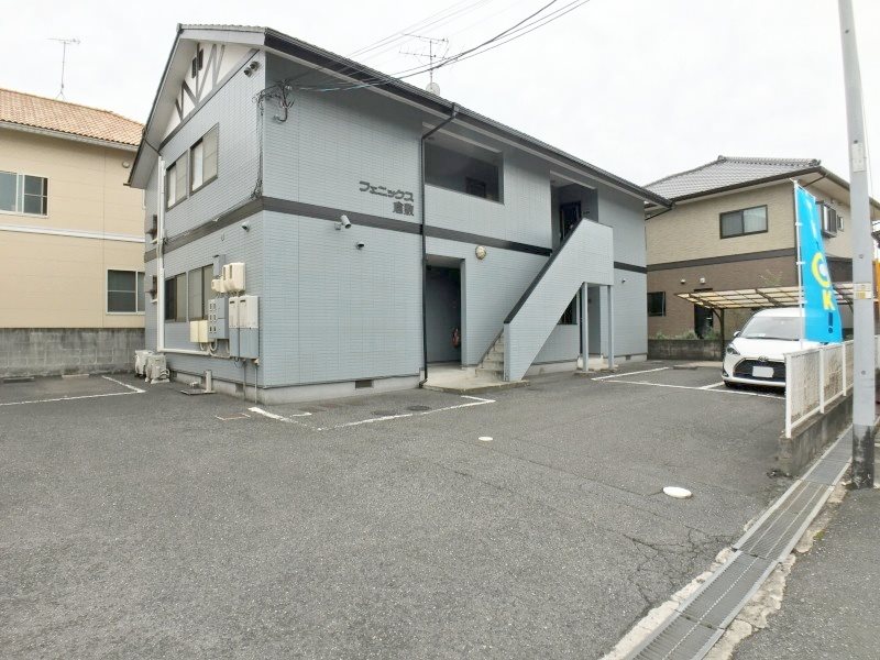 建物外観　新田の1Kアパート♪