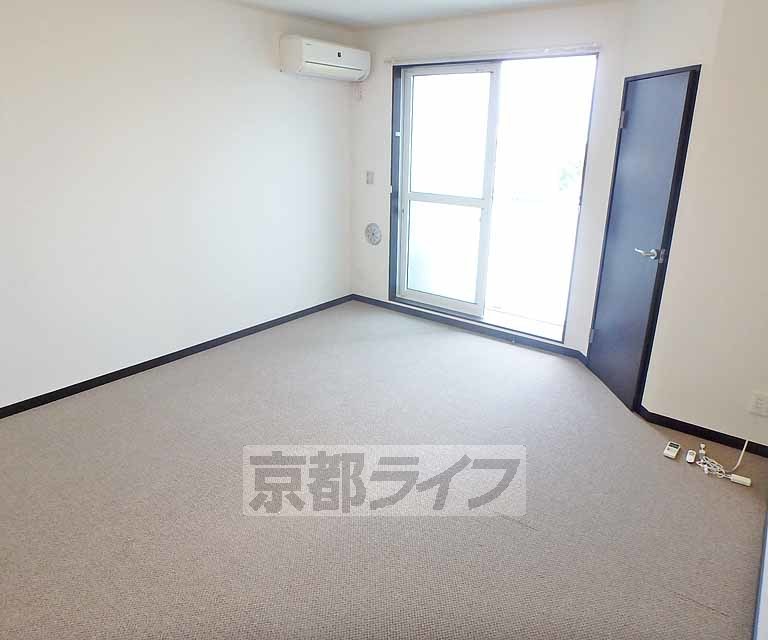 居室・リビング　広め、綺麗めをお探しの方へ