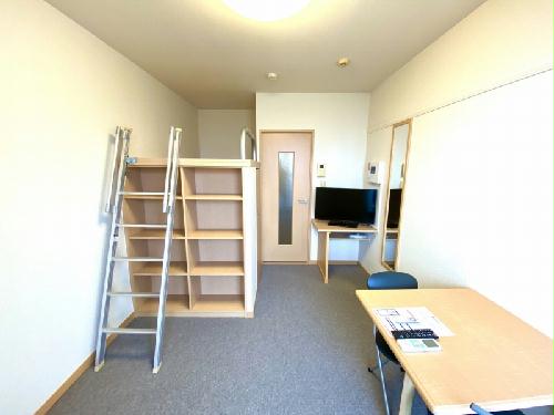 居室・リビング　収納がたくさんあります!!