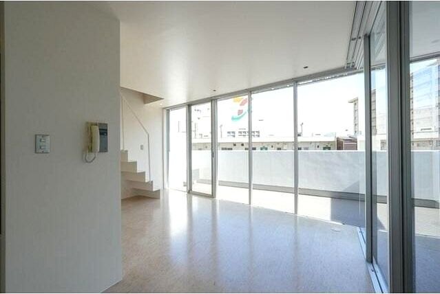 居室・リビング　温水洗浄便座完備