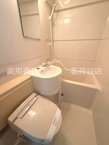 バス・シャワールーム　※別部屋参考写真