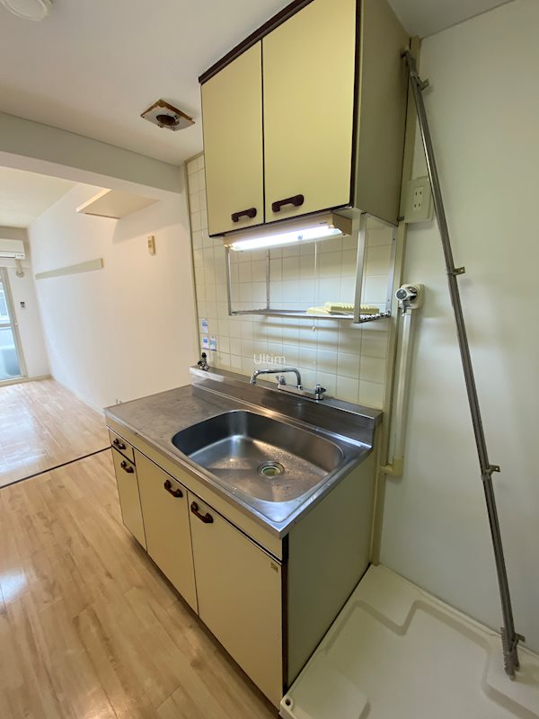 キッチン　※別部屋の写真です。ご参考までに