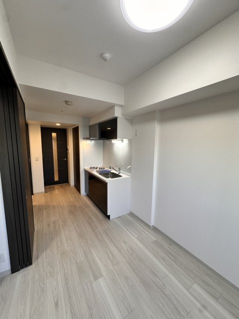 居室・リビング　※別号室の参考写真、現況優先※