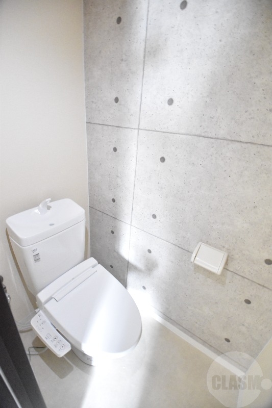 トイレ　別部屋の写真