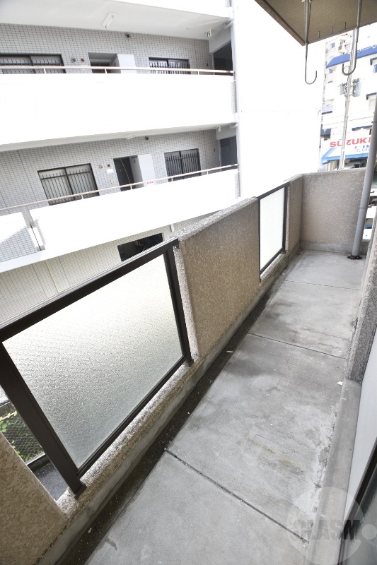 バルコニー　別部屋の写真