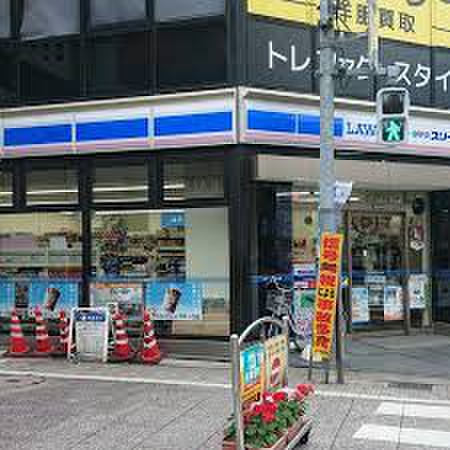 コンビニ　ローソンスリーエフ戸越銀座店（コンビニ）まで297m