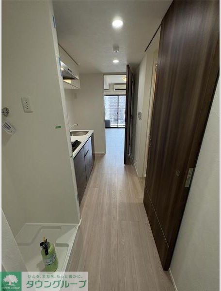 玄関　★お部屋探しは株式会社タウンハウジング東京まで★