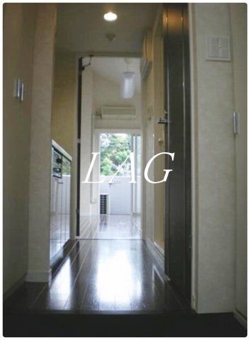 玄関　玄関です。