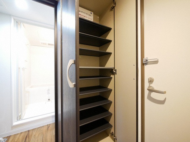 その他設備　下駄箱