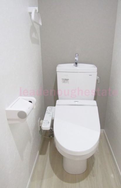 トイレ　同施工