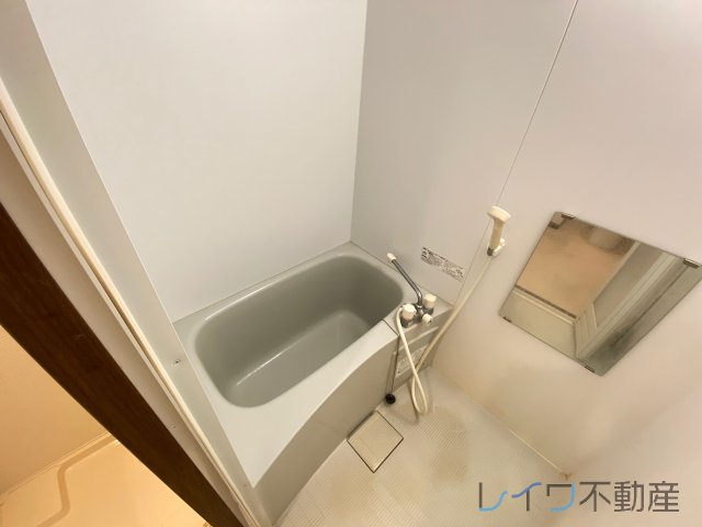 バス・シャワールーム　ゆったり過ごせるお風呂です