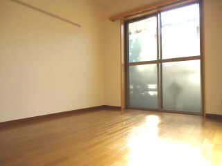 居室・リビング　個人の部屋や寝室として使える洋室です