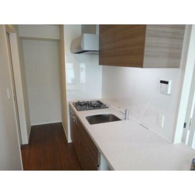 キッチン　※写真は同タイプ住戸です。