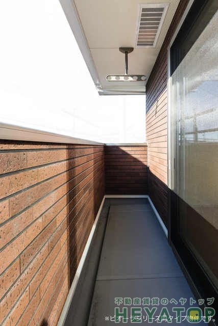 バルコニー　南向きバルコニー