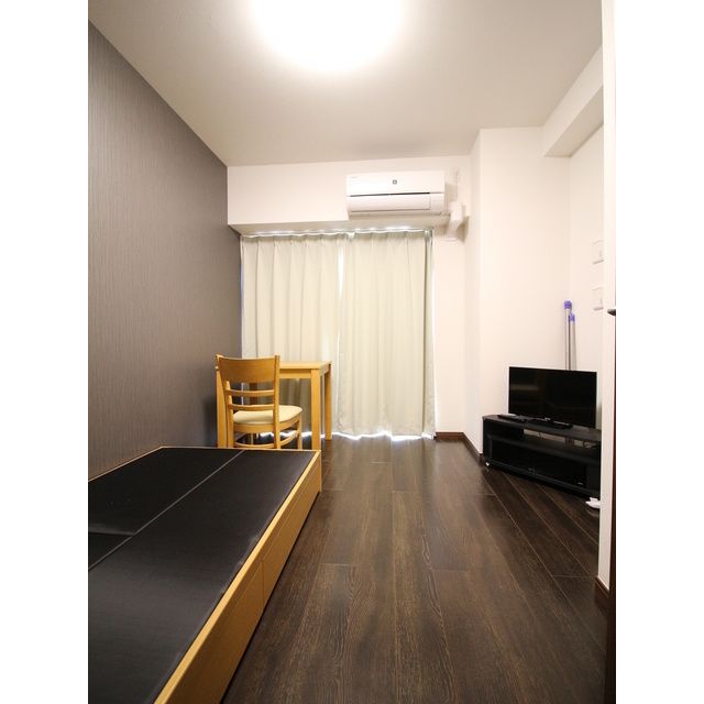 居室・リビング　（家具はイメージ）プレール・ドゥーク板橋本町III 板橋区大和町