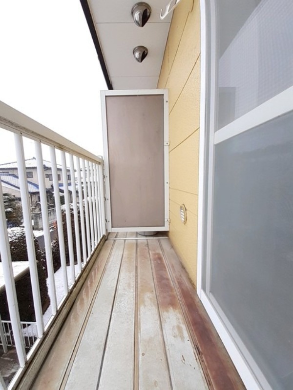 バルコニー　図面と現状に相違がある場合には現状を優先